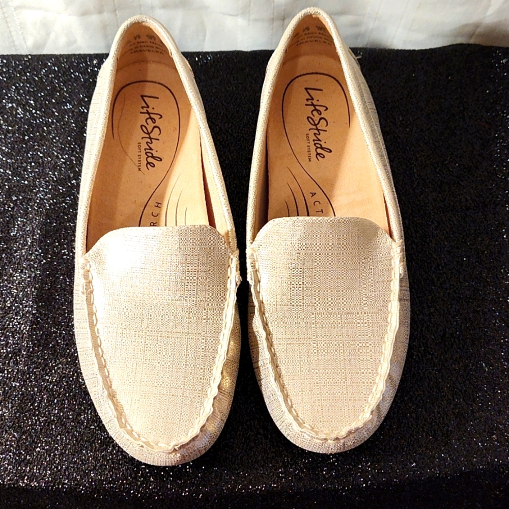 Life Stride loafers